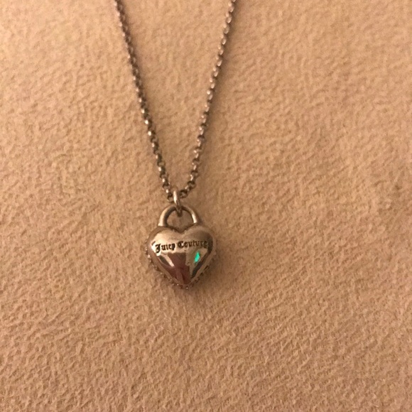 Juicy Couture Heart Pendant - Picture 2 of 3